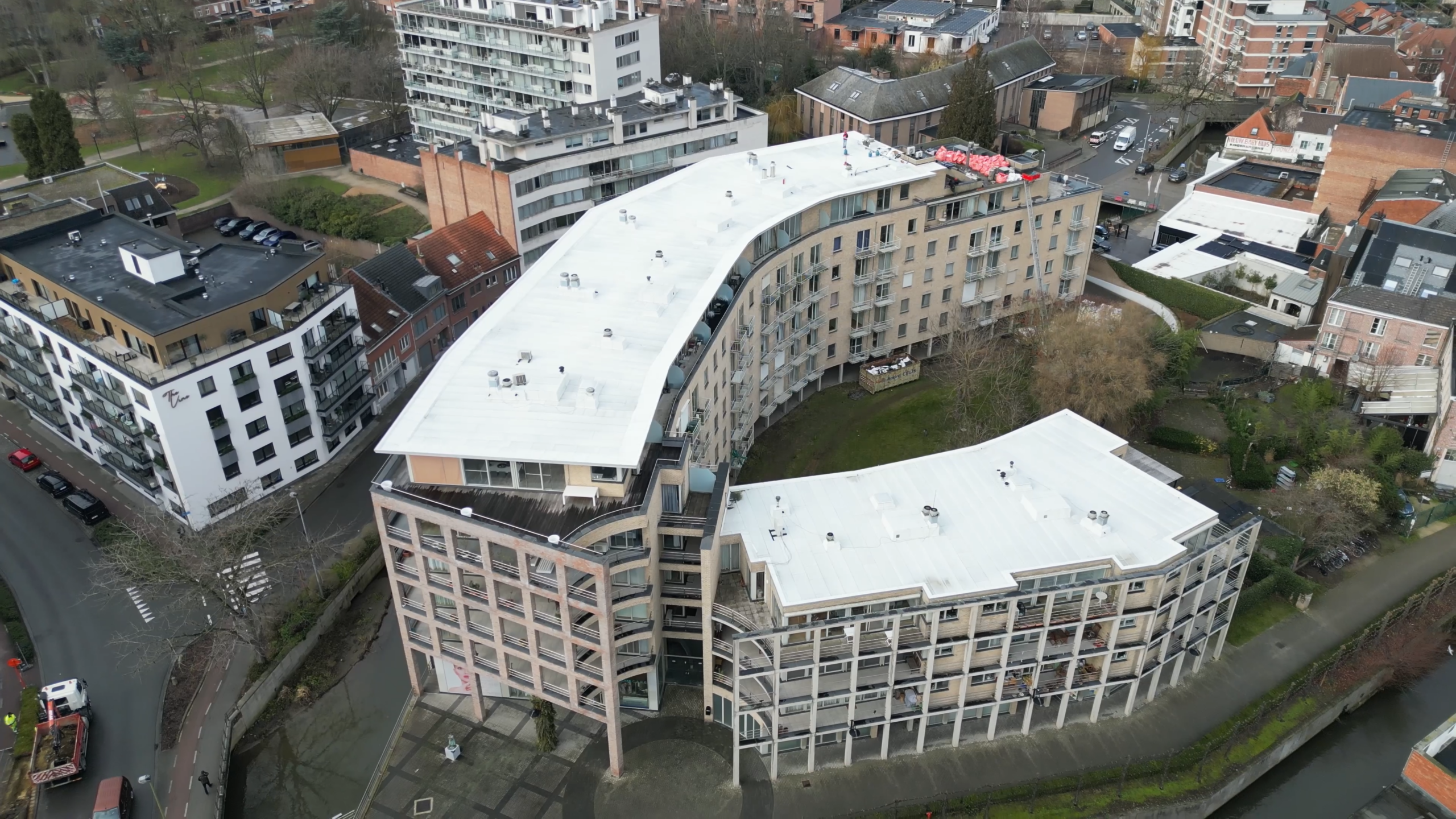 Dakrenovatie met de systeemoplossing van IKO
